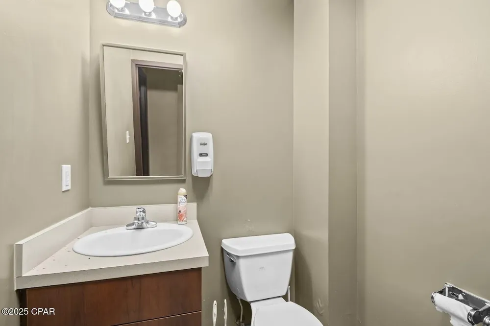 2209 Thomas Drive Panama City, FL 32408