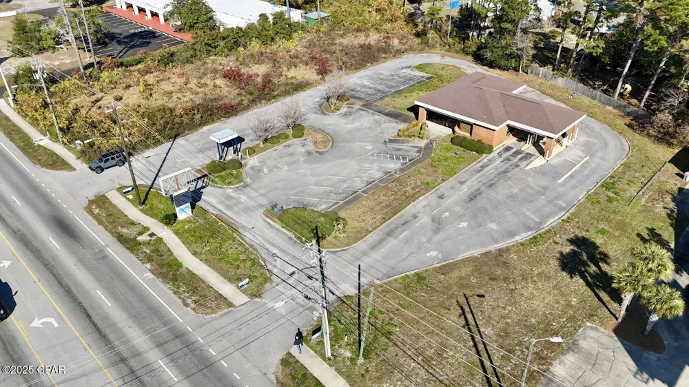 2209 Thomas Drive Panama City, FL 32408