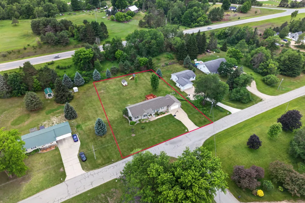 20777 Walnut Drive Richmond Township, MI 49677