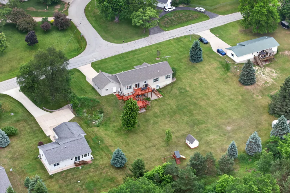 20777 Walnut Drive Richmond Township, MI 49677