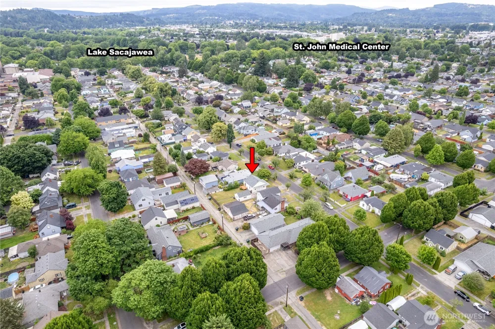 527 24th Avenue Longview, WA 98632