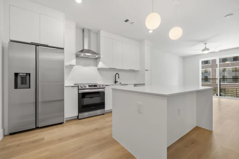 1701 Simond Avenue #208 Austin, TX 78723
