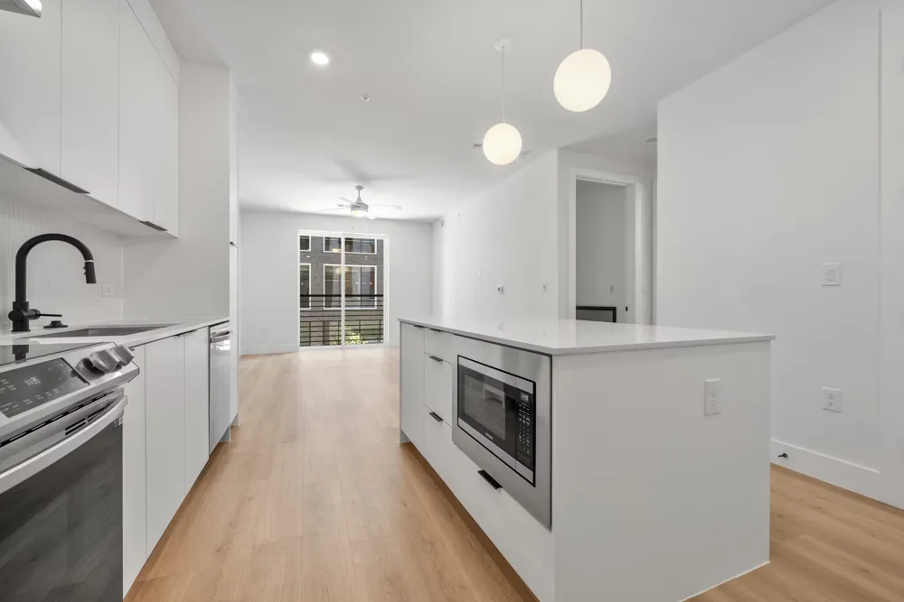 1701 Simond Avenue #208 Austin, TX 78723