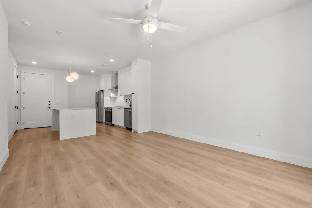 1701 Simond Avenue #208 Austin, TX 78723
