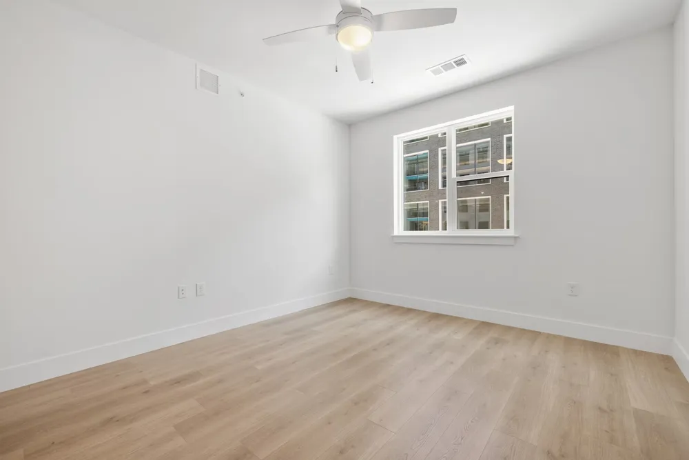 1701 Simond Avenue #208 Austin, TX 78723
