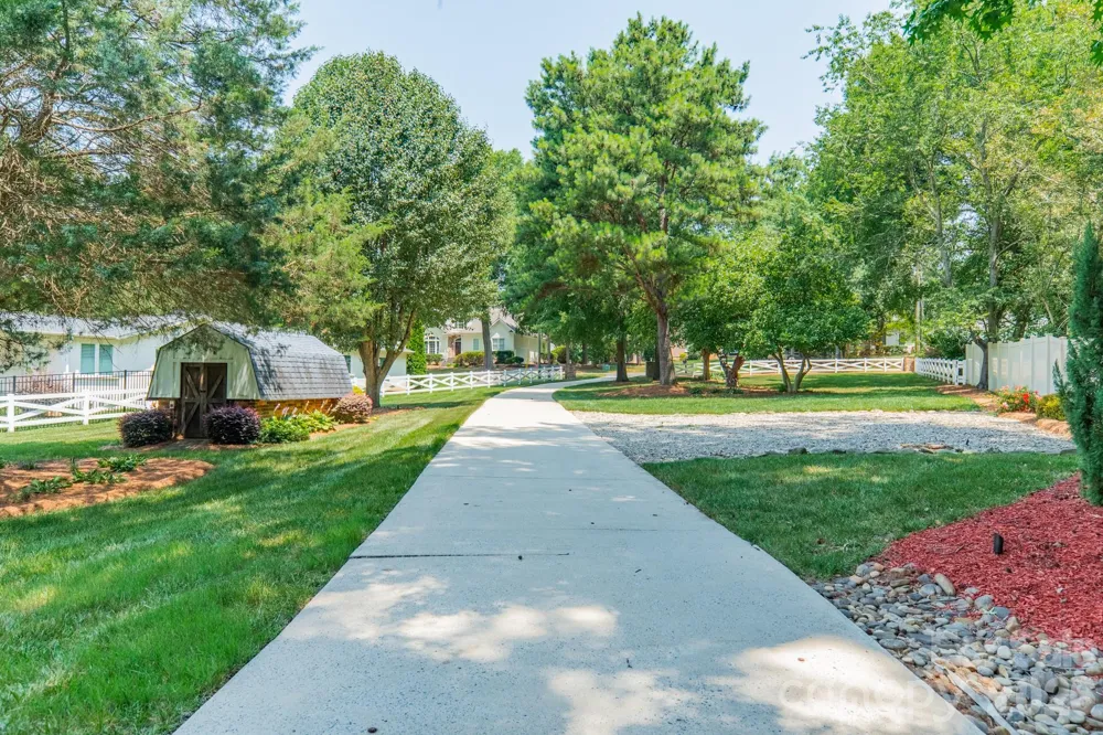 19533 Bustle Road Cornelius, NC 28031