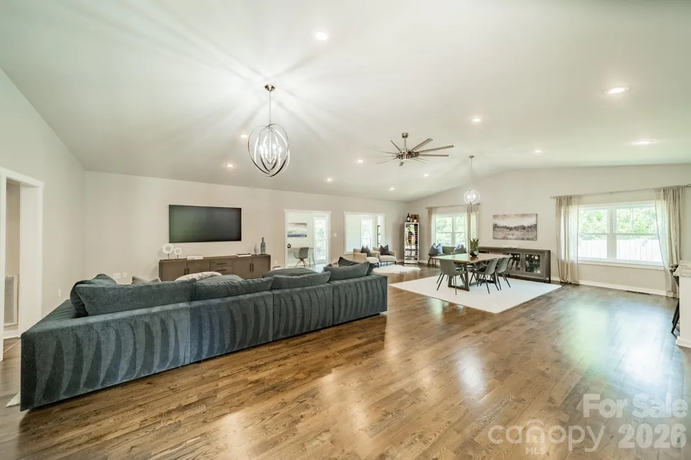19533 Bustle Road Cornelius, NC 28031