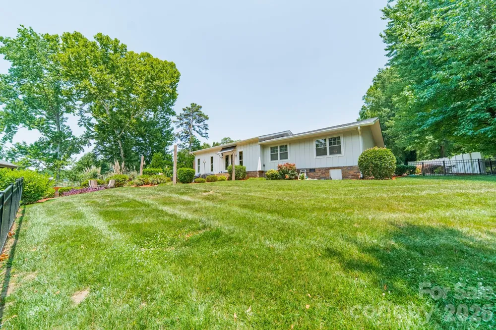 19533 Bustle Road Cornelius, NC 28031
