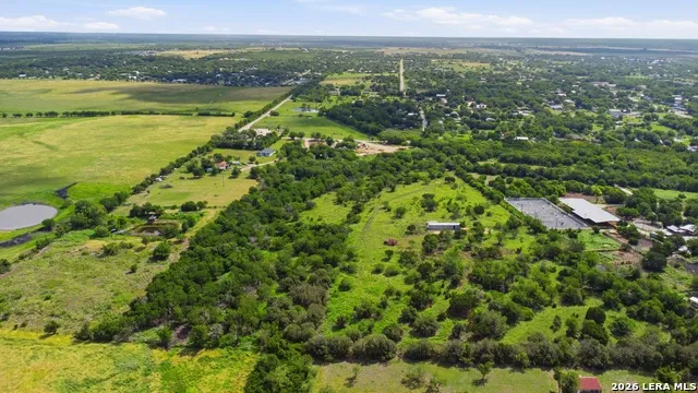 4800 REDWOOD RD San Marcos, TX 78666