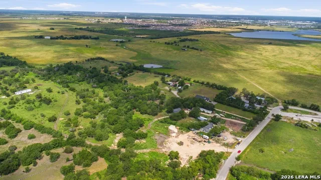 4800 REDWOOD RD San Marcos, TX 78666
