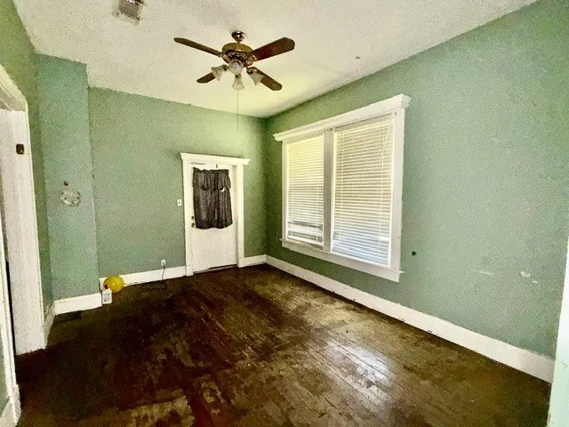 107 8th Street NE Paris, TX 75460