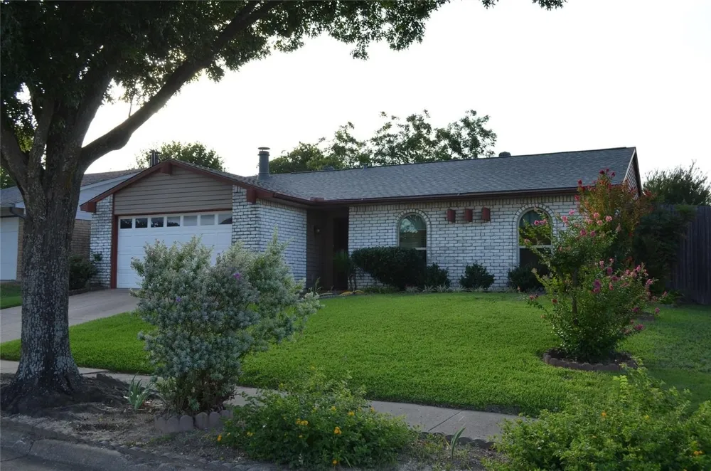 10207 Sweet Gum Street Dallas, TX 75249