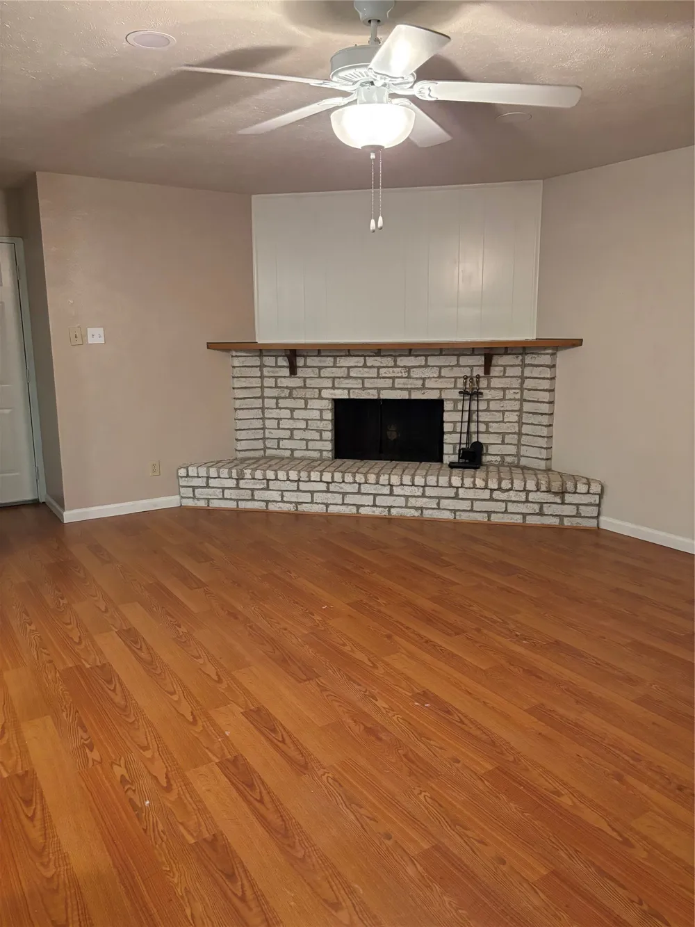 10207 Sweet Gum Street Dallas, TX 75249