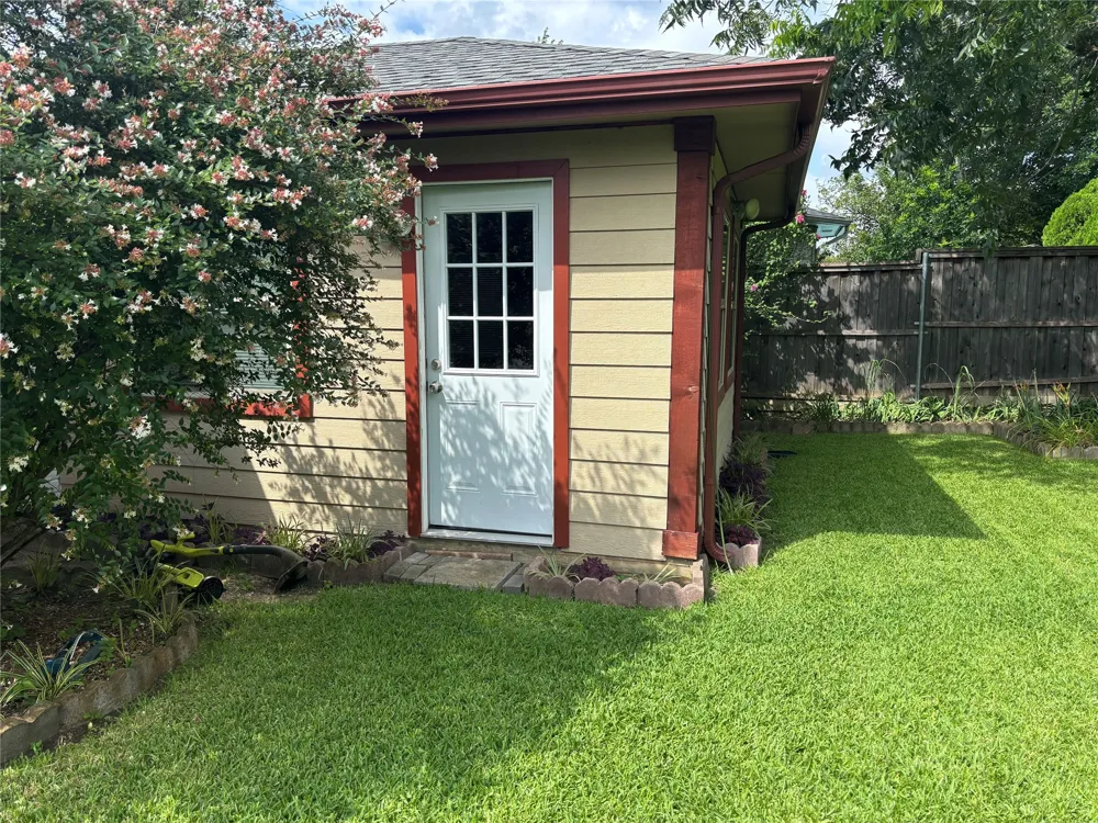 10207 Sweet Gum Street Dallas, TX 75249