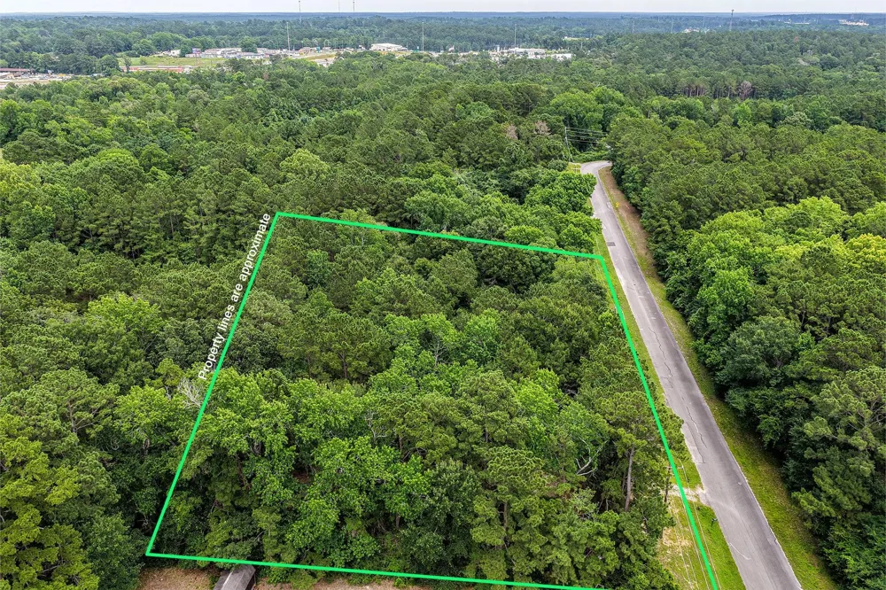 145 Tall Timbers Lane Huntsville, TX 77340