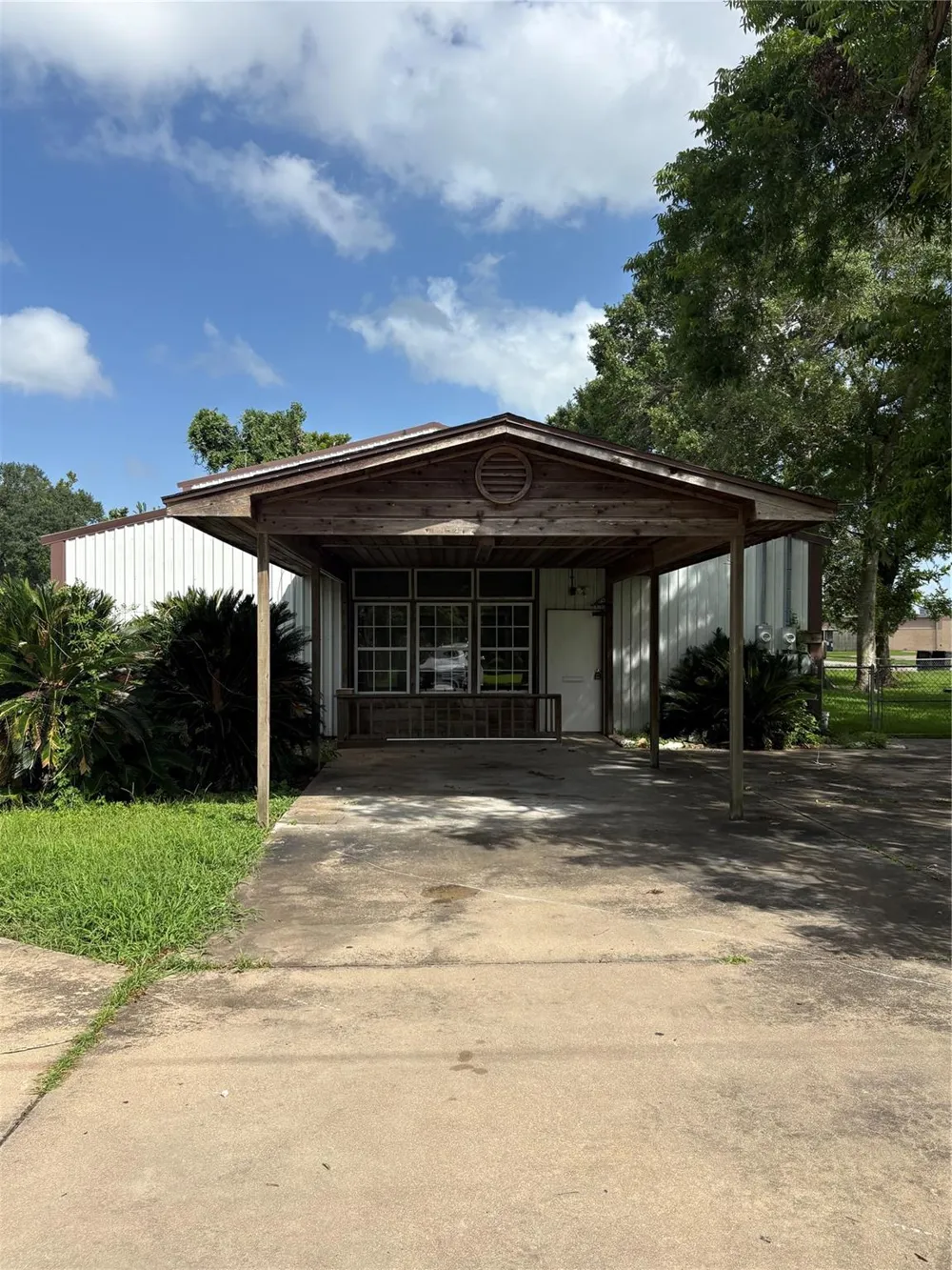 200 Gaines Street #1 Brazoria, TX 77422