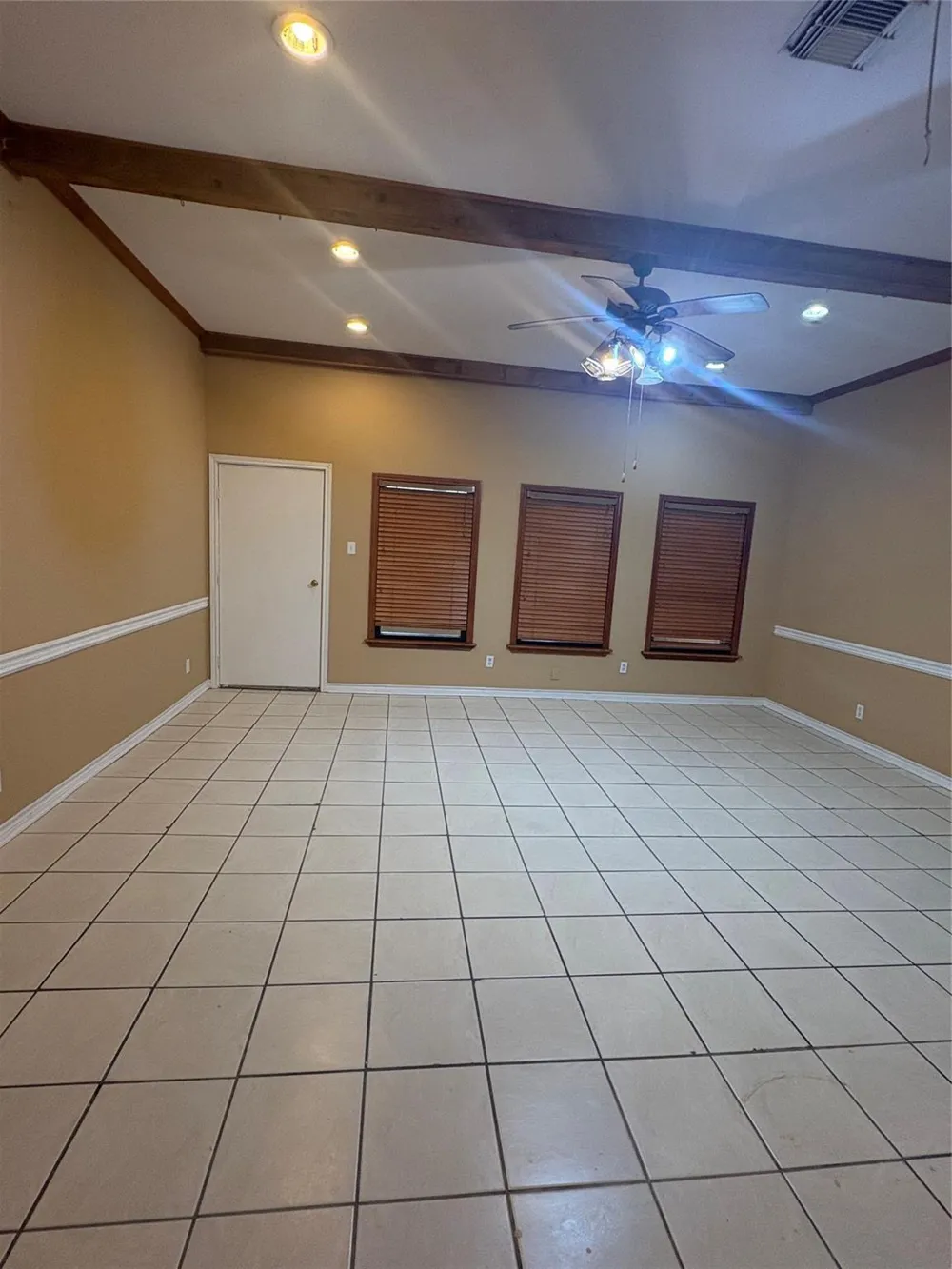 200 Gaines Street #1 Brazoria, TX 77422