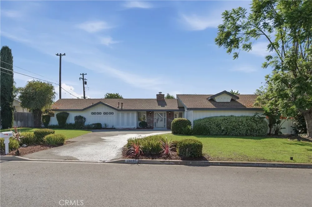 13032 Earlham North Tustin, CA 92705