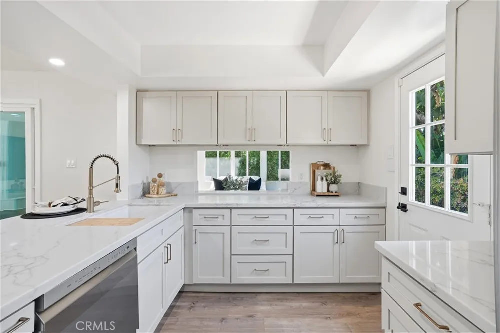 13032 Earlham North Tustin, CA 92705