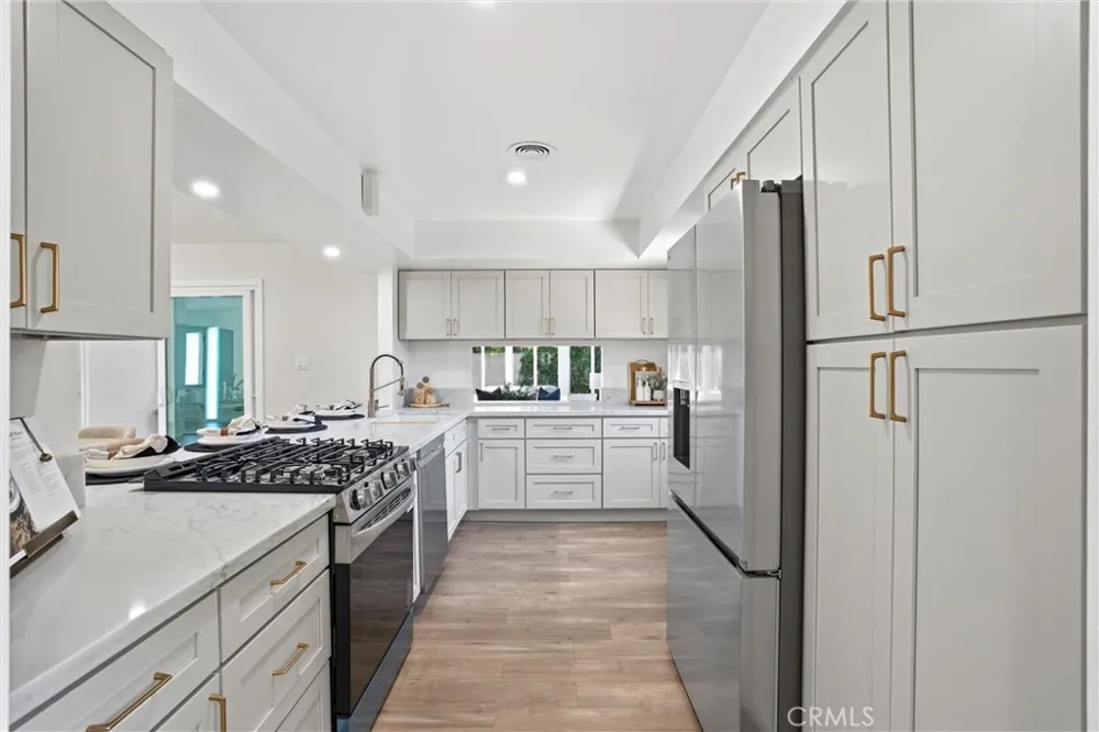 13032 Earlham North Tustin, CA 92705