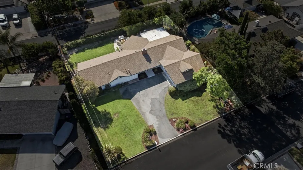 13032 Earlham North Tustin, CA 92705