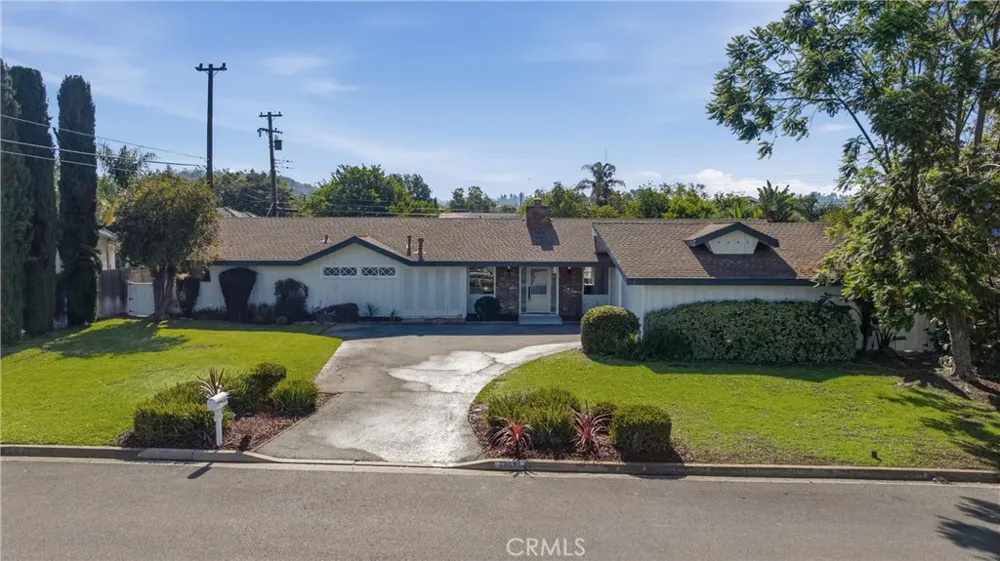 13032 Earlham North Tustin, CA 92705