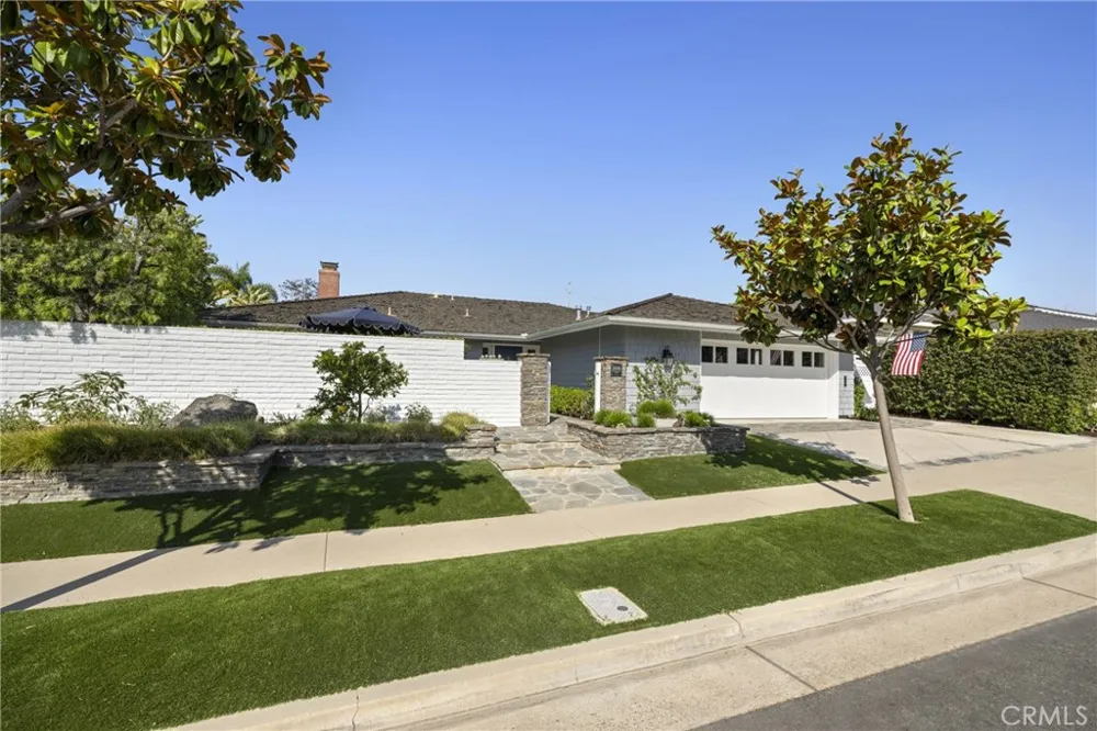 2606 Lighthouse Corona del Mar, CA 92625