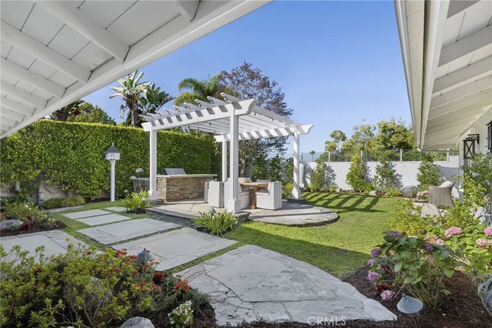 2606 Lighthouse Corona del Mar, CA 92625