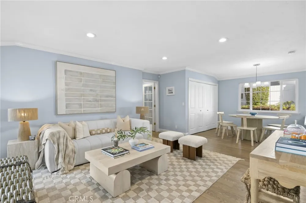 2606 Lighthouse Corona del Mar, CA 92625