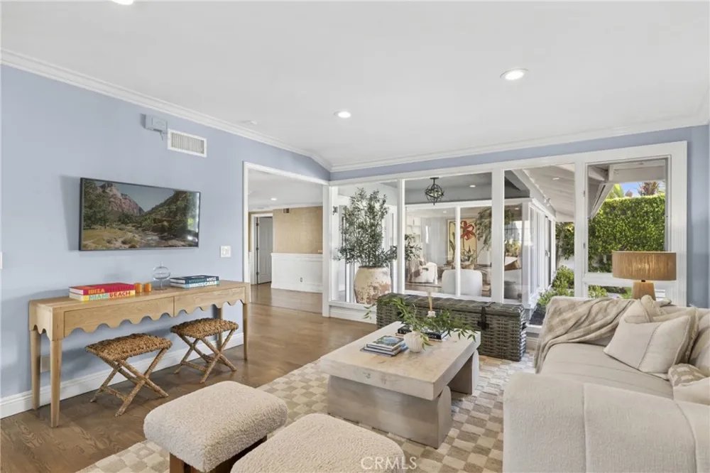 2606 Lighthouse Corona del Mar, CA 92625