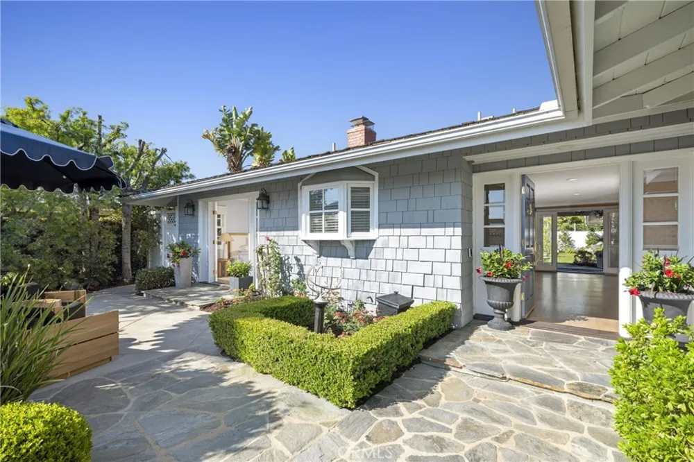 2606 Lighthouse Corona del Mar, CA 92625