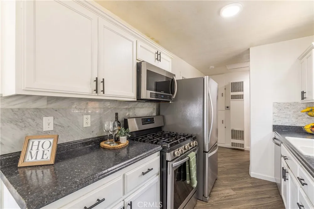 124 Wabash Sugarloaf, CA 92386