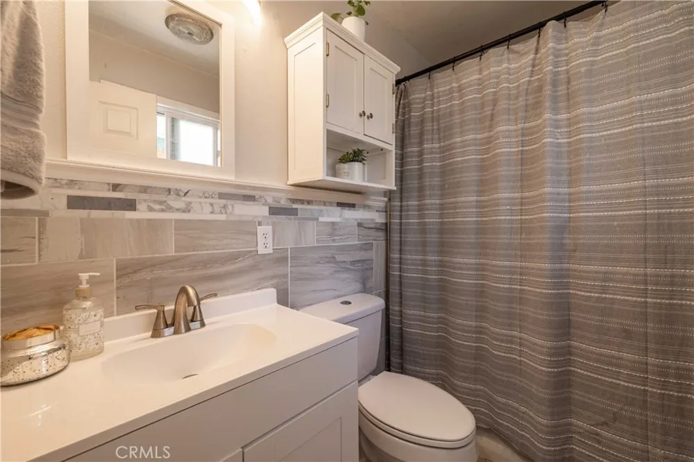 124 Wabash Sugarloaf, CA 92386