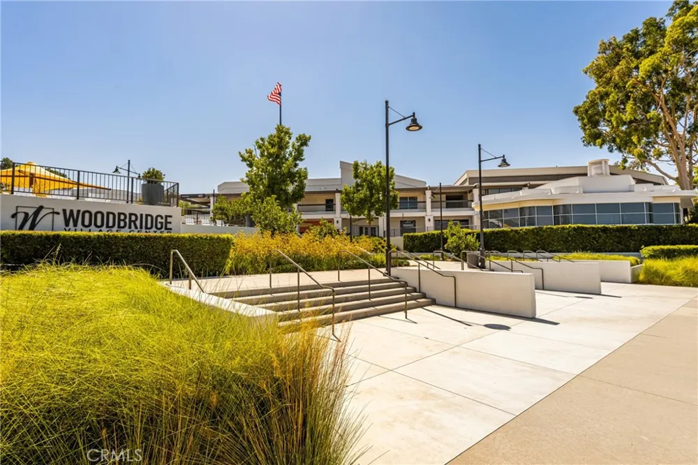 12 Blackswan Irvine, CA 92604