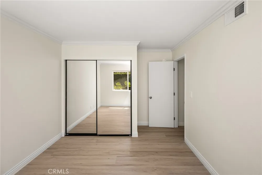 12 Blackswan Irvine, CA 92604