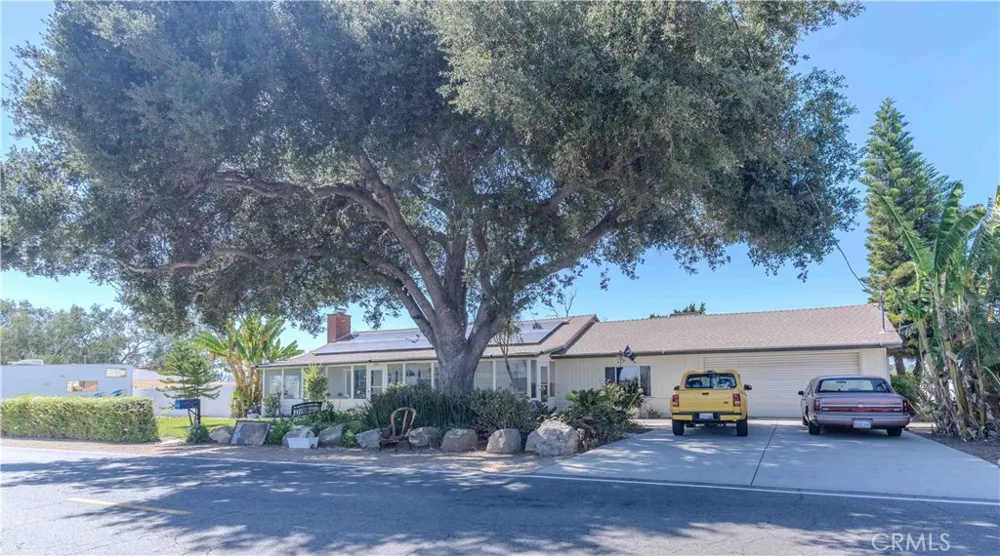4047 Bluff Norco, CA 92860