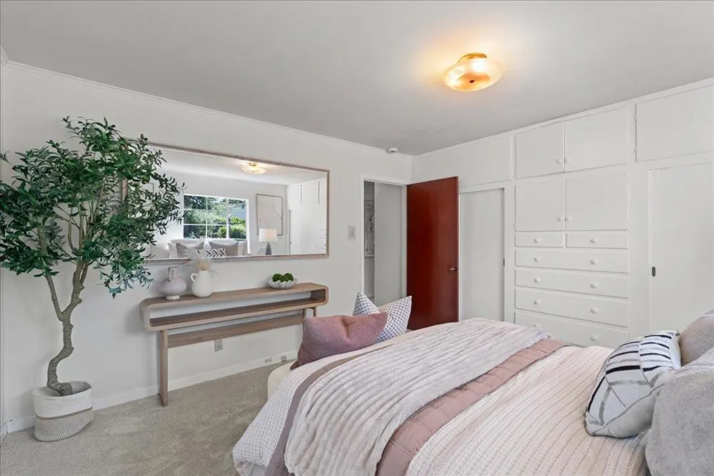 16281 Camino Del Sol Los Gatos, CA 95032