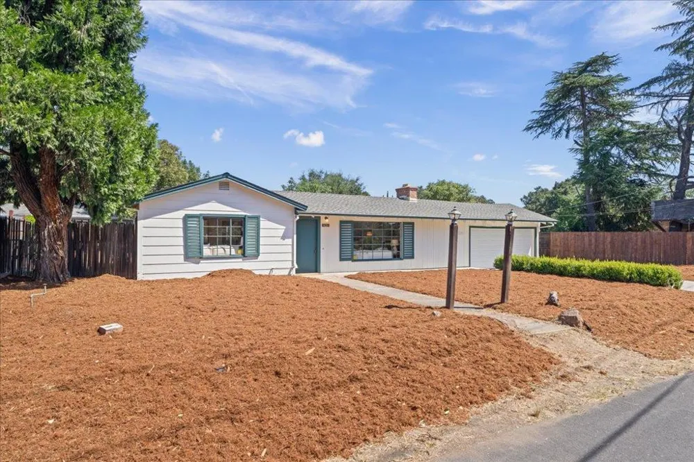 16281 Camino Del Sol Los Gatos, CA 95032