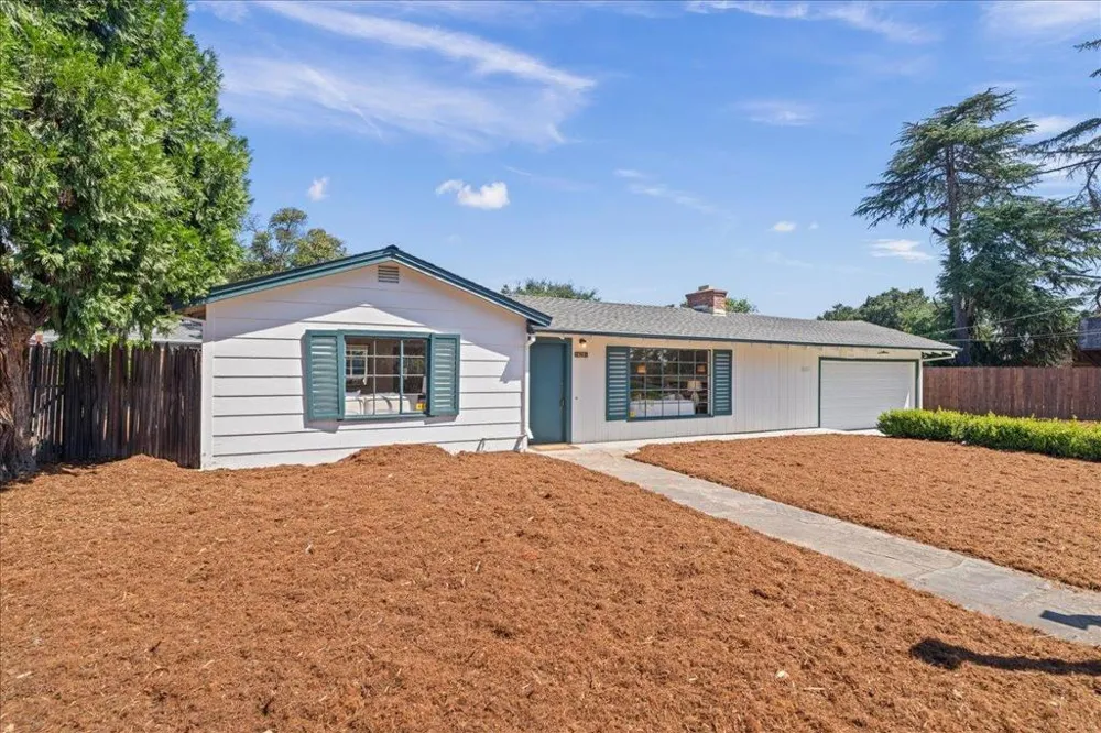 16281 Camino Del Sol Los Gatos, CA 95032