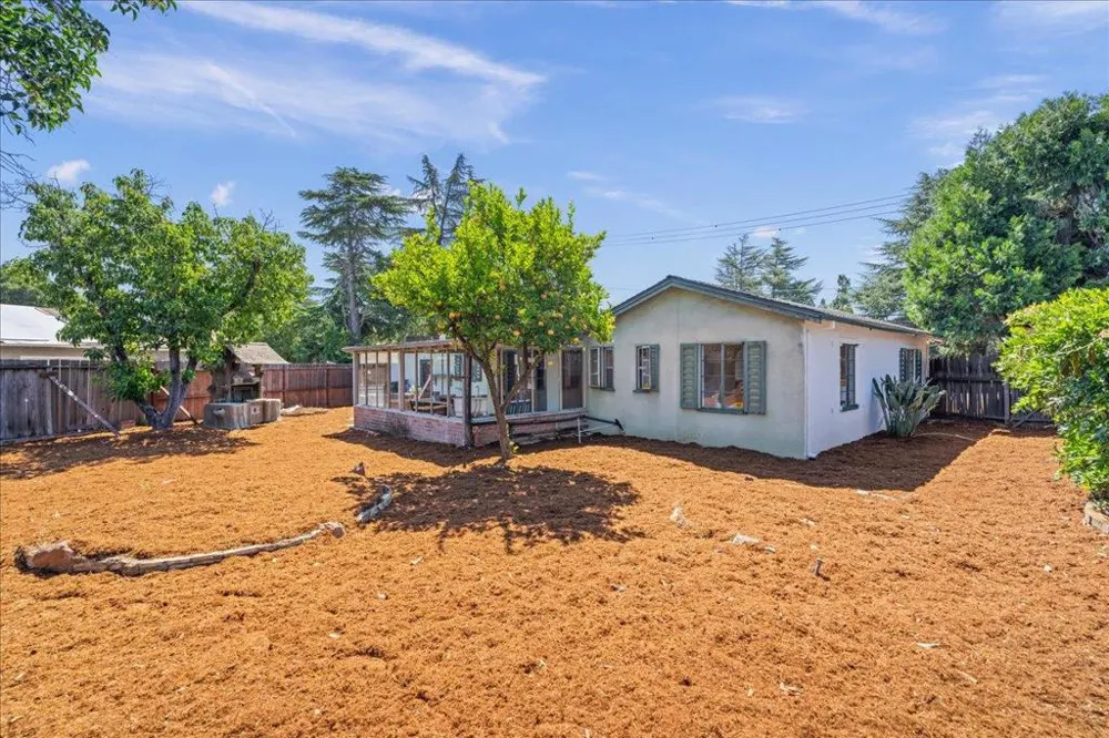16281 Camino Del Sol Los Gatos, CA 95032