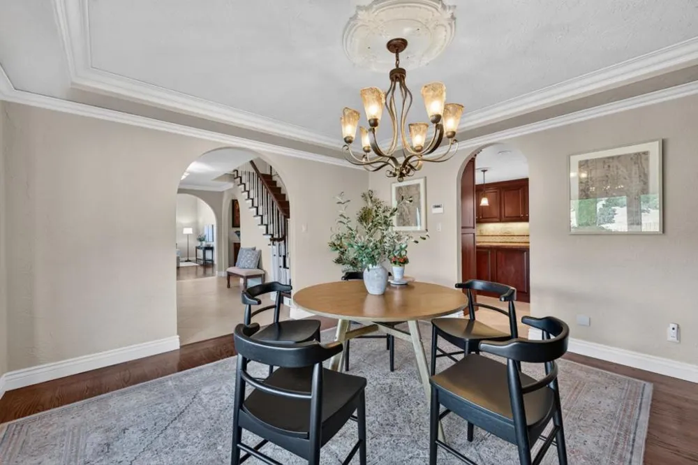 17005 Uvas Road Morgan Hill, CA 95037