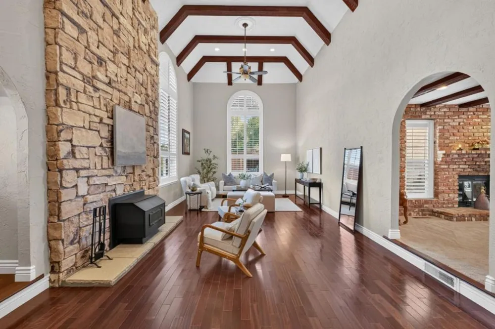 17005 Uvas Road Morgan Hill, CA 95037