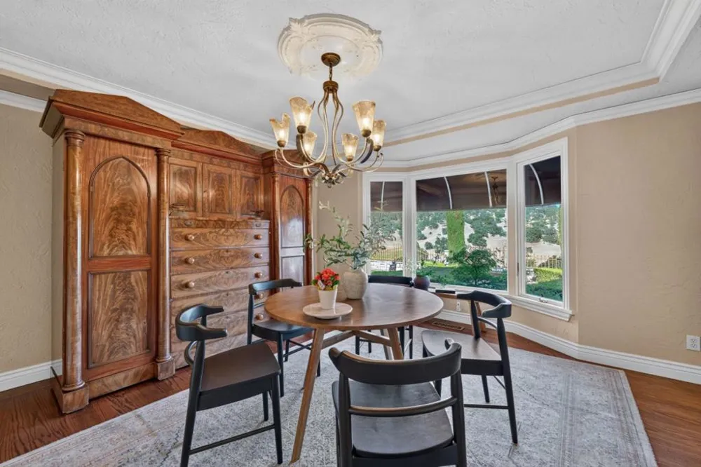 17005 Uvas Road Morgan Hill, CA 95037