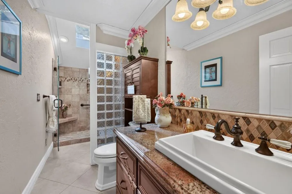 17005 Uvas Road Morgan Hill, CA 95037