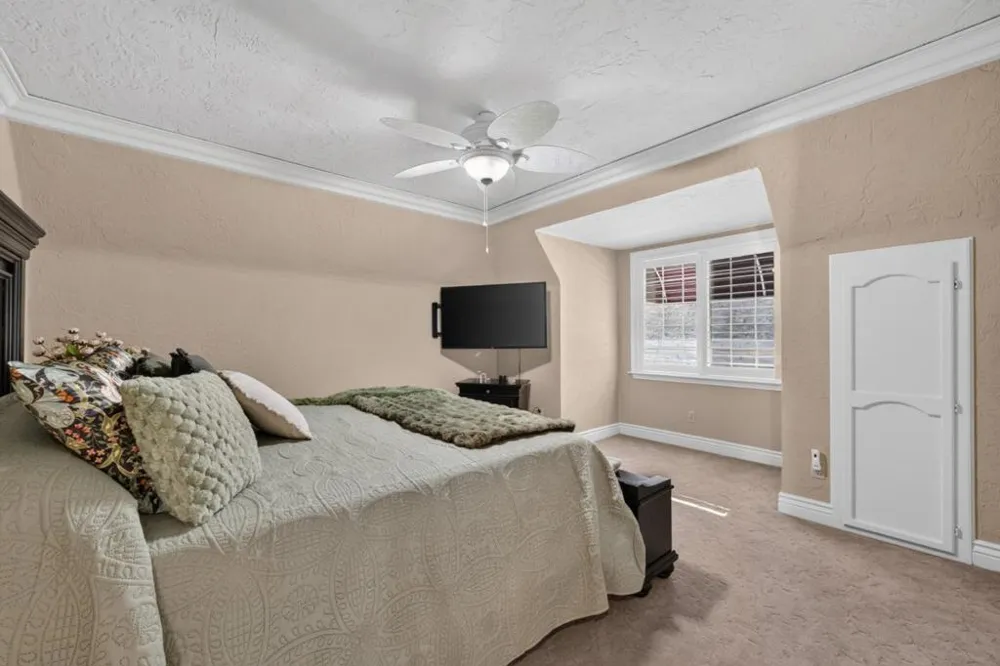17005 Uvas Road Morgan Hill, CA 95037