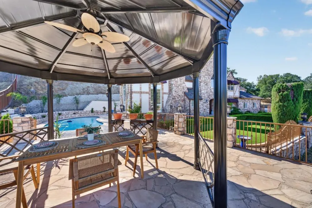 17005 Uvas Road Morgan Hill, CA 95037