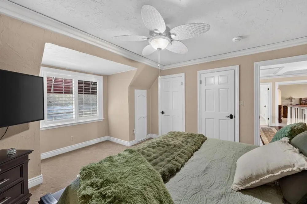 17005 Uvas Road Morgan Hill, CA 95037