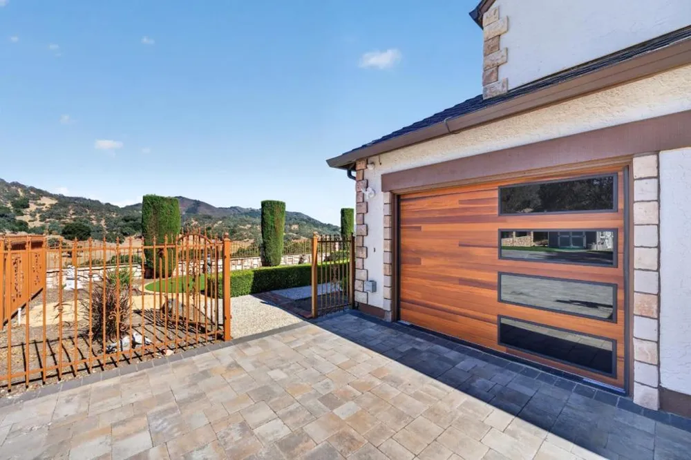 17005 Uvas Road Morgan Hill, CA 95037