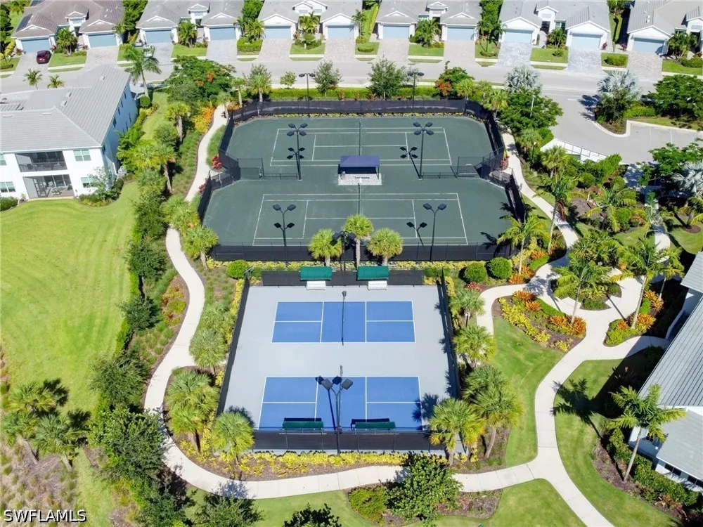 Saint Lucia Drive Naples, FL 34114