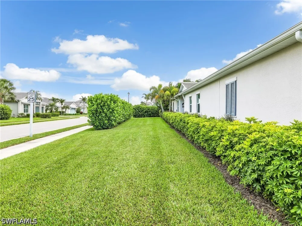 Saint Lucia Drive Naples, FL 34114